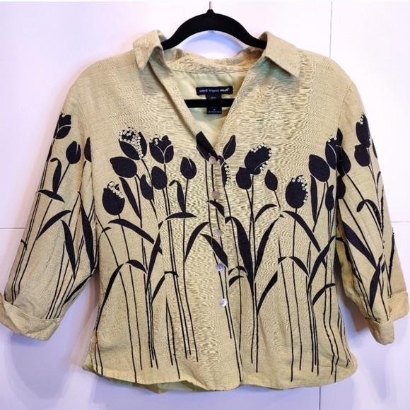 Saint Tropez West Tops - Saint Tropez West Silk button down floral top